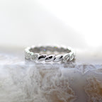 14K Whtie Gold Floral Leaf Diamond Wedding Band