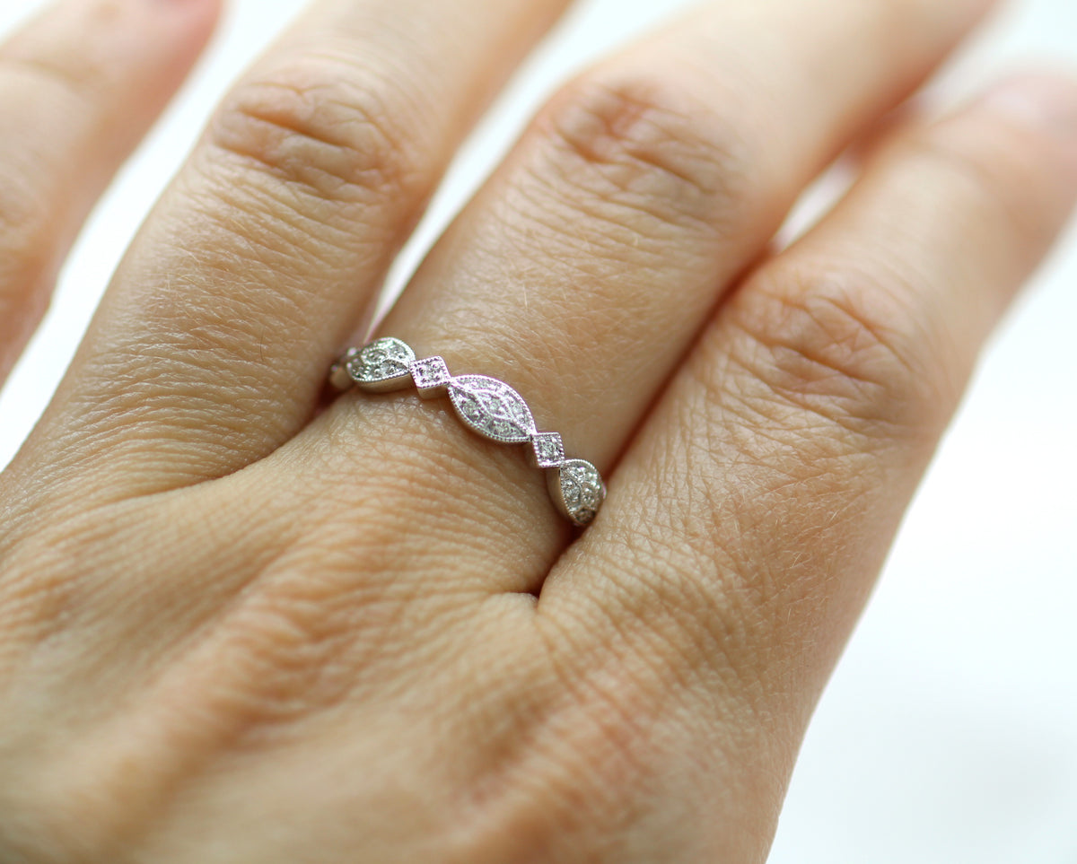 14K White Gold Antique Inspired Lacey Diamond Wedding Band