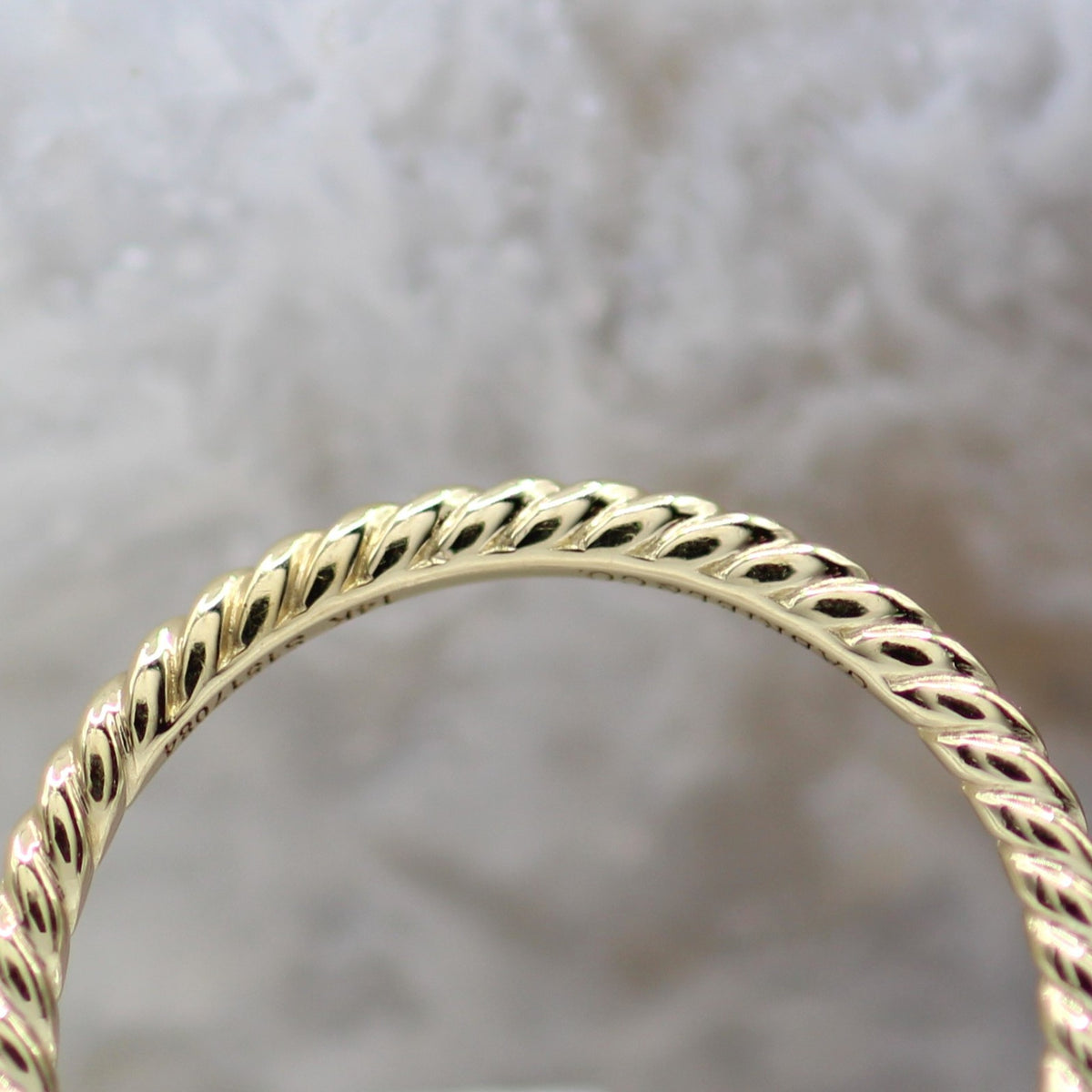 14K Yellow Gold Twist Texture Wedding Band