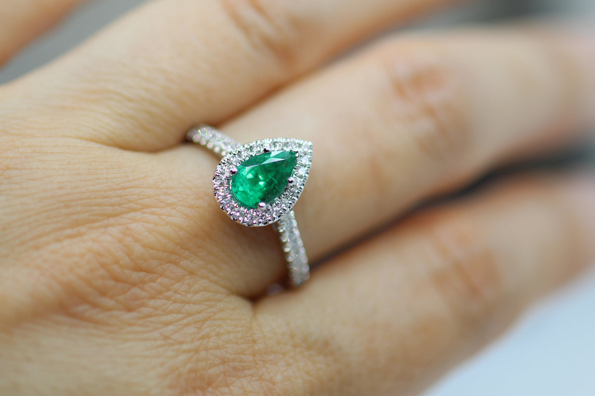 14K White Gold Pear Shape Halo Style Emerald and Diamond Ring