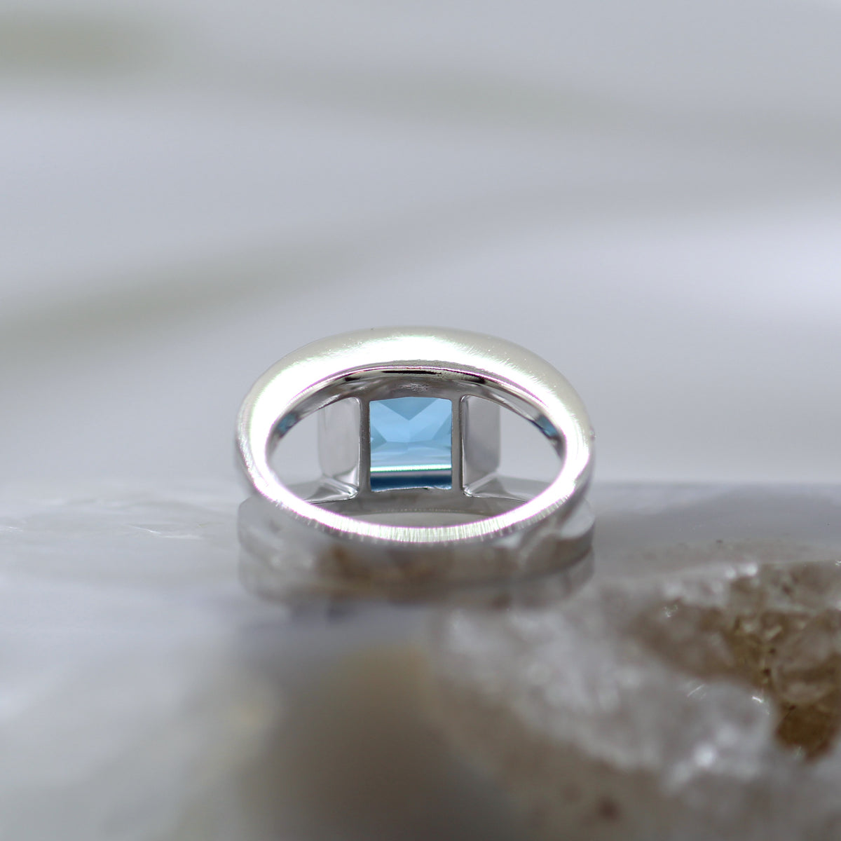 14K White Gold Blue Topaz and Diamond Modern Split Shank Statement Ring