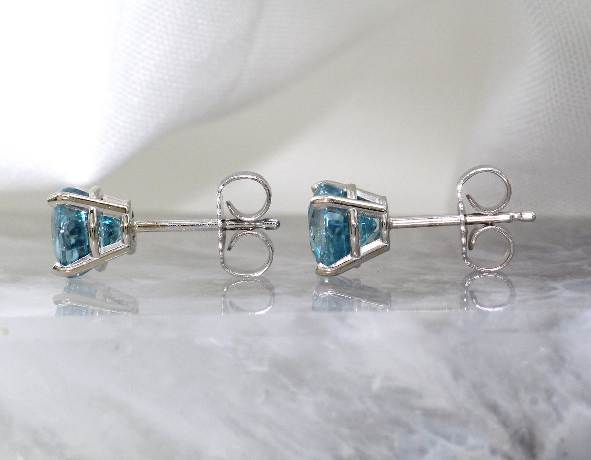 14K White Gold Blue Zircon Stud Earrings