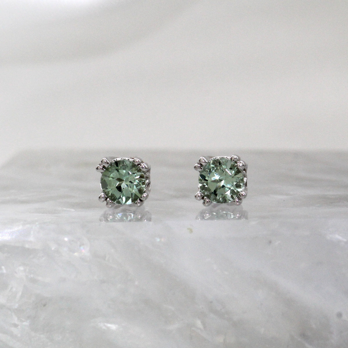 14K White Gold Green Tourmaline Double Prong Stud Earring