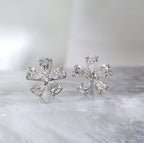 18K White Gold Diamond Floral Stud Earrings
