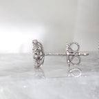 18K White Gold Diamond Floral Stud Earrings